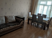 Satılır 4 otaqlı 100 m2 köhnə tikili Neapol dairəsi