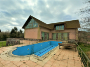 Satılır 6 otaqlı 220 m2 bağ evi Novxanı