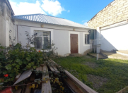 Satılır 2 otaqlı 54 m2 həyət evi Binə