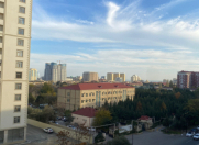 Satılır 4 otaqlı 120 m2 köhnə tikili Elmlər Akademiyası m.