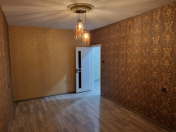 Satılır 3 otaqlı 65 m2 köhnə tikili Əhmədli m.