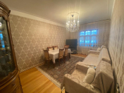 Satılır 4 otaqlı 100 m2 köhnə tikili İctimai telekanalı