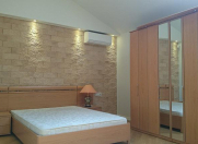 İcarəyə verilir 5 otaqlı 240 m2 köhnə tikili İçəri Şəhər