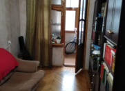 Satılır 5 otaqlı 120 m2 köhnə tikili 8 km