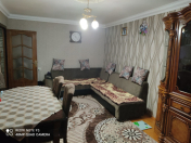 Satılır 2 otaqlı 32 m2 köhnə tikili İnşaatçılar m.