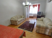 Satılır 3 otaqlı 90 m2 köhnə tikili 28 may