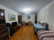 Satılır 3 otaqlı 70 m2 köhnə tikili 4 mkr