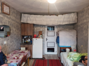 Satılır 1 otaqlı 18 m2 köhnə tikili Əhmədli m.