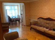 Satılır 3 otaqlı 75 m2 köhnə tikili Yasamal r.