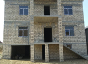 Satılır 9 otaqlı 360 m2 həyət evi Mərdəkan