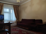 Satılır 4 otaqlı 90 m2 köhnə tikili Yeni Yasamal