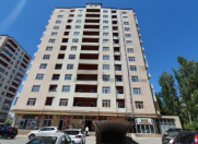 İcarəyə verilir 3 otaqlı 137 m2 yeni tikili Qara Qarayev m.