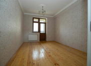 Satılır 3 otaqlı 80 m2 yeni tikili Y.Ramana