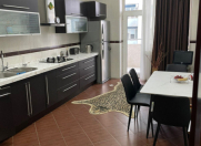 İcarəyə verilir 3 otaqlı 135 m2 yeni tikili Nizami m.