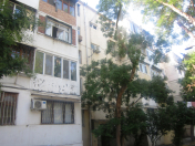 Satılır 4 otaqlı 90 m2 köhnə tikili 8 km