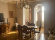 Satılır 2 otaqlı 70 m2 köhnə tikili Koala parkı