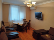 İcarəyə verilir 3 otaqlı 80 m2 köhnə tikili Həzi Aslanov m.