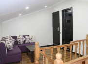 İcarəyə verilir 3 otaqlı 90 m2 köhnə tikili 28 May m.