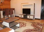 İcarəyə verilir 3 otaqlı 100 m2 köhnə tikili 28 May m.