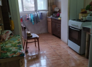 Satılır 4 otaqlı 85 m2 köhnə tikili Sərhədçi İdman kompleksi