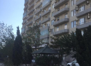 Satılır 5 otaqlı 200 m2 yeni tikili Metropark