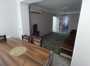 İcarəyə verilir 3 otaqlı 70 m2 köhnə tikili İnşaatçılar m.