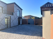 Satılır 3 otaqlı 150 m2 villa Novxanı