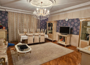 Satılır 3 otaqlı 132 m2 yeni tikili 8 mkr