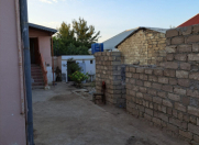 Satılır 5 otaqlı 200 m2 həyət evi Y.Suraxanı