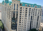 Satılır 4 otaqlı 218 m2 yeni tikili 6-cı parallel