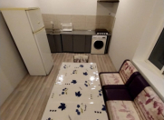 İcarəyə verilir 2 otaqlı 86 m2 həyət evi Şəki