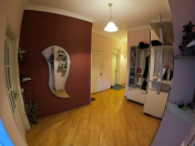 Satılır 4 otaqlı 250 m2 yeni tikili İnşaatçılar m.