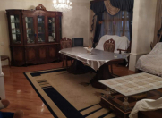 Satılır 5 otaqlı 120 m2 köhnə tikili Əhmədli m.