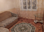 İcarəyə verilir 3 otaqlı 80 m2 köhnə tikili Əhmədli m.