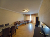 İcarəyə verilir 3 otaqlı 157 m2 yeni tikili Elmlər Akademiyası m.