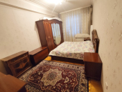 Satılır 3 otaqlı 140 m2 yeni tikili 8 mkr