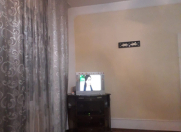 İcarəyə verilir 2 otaqlı 60 m2 köhnə tikili 9 mkr