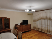 İcarəyə verilir 2 otaqlı 80 m2 köhnə tikili İnşaatçılar m.