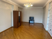 Satılır 3 otaqlı 132 m2 yeni tikili 1 mkr