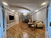 Satılır 3 otaqlı 132 m2 yeni tikili Nizami m.