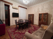 İcarəyə verilir 3 otaqlı 70 m2 köhnə tikili Nəriman Nərimanov m.