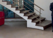 İcarəyə verilir 7 otaqlı 170 m2 obyekt Montin