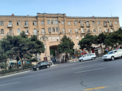 Satılır 3 otaqlı 90 m2 köhnə tikili İçəri Şəhər m.