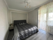 İcarəyə verilir 2 otaqlı 60 m2 köhnə tikili Həzi Aslanov m.