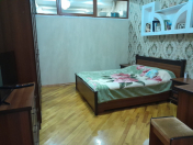 Satılır 2 otaqlı 100 m2 yeni tikili Bakıxanov