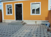 Satılır 3 otaqlı 76 m2 həyət evi Saray