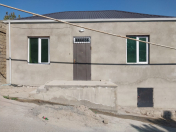 Satılır 3 otaqlı 75 m2 həyət evi Bakıxanov