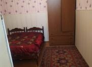 İcarəyə verilir 1 otaqlı 26 m2 həyət evi 28 May m.