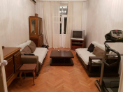 Satılır 2 otaqlı 54.6 m2 köhnə tikili Elmlər Akademiyası m.