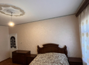 Satılır 2 otaqlı 60 m2 köhnə tikili Heydər Məscidi